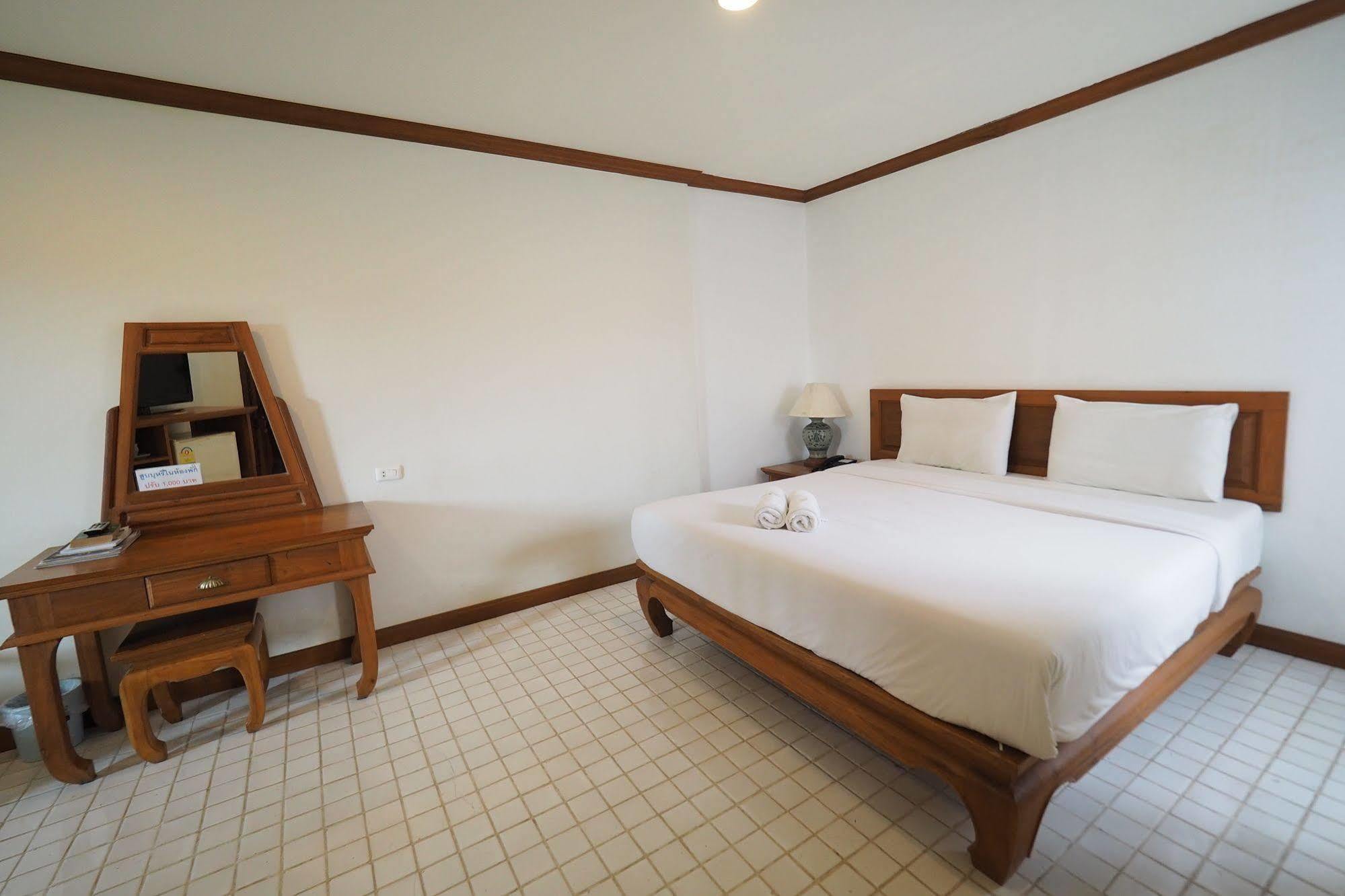 Fah Place Hotel Nan Luaran gambar