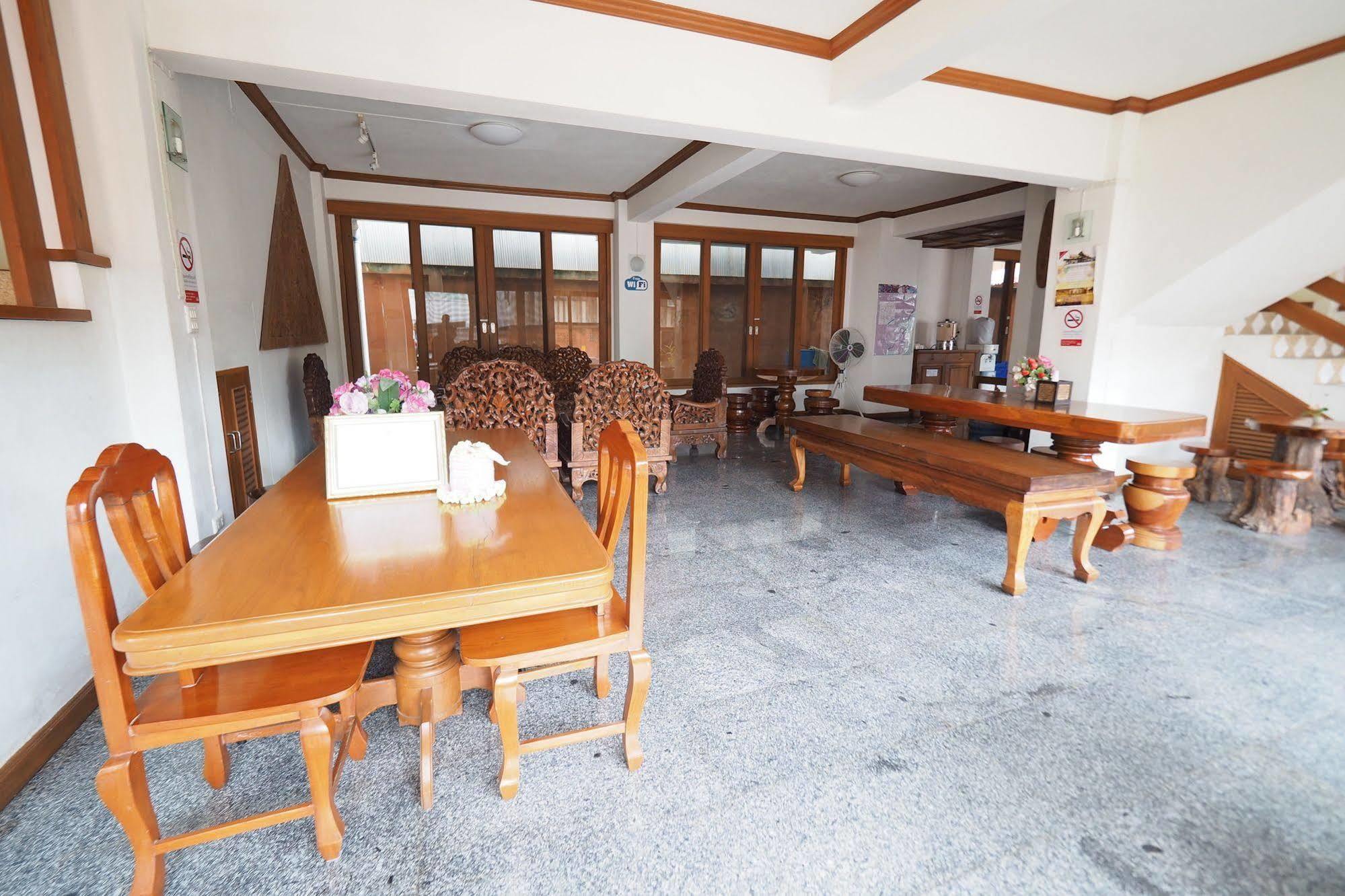 Fah Place Hotel Nan Luaran gambar